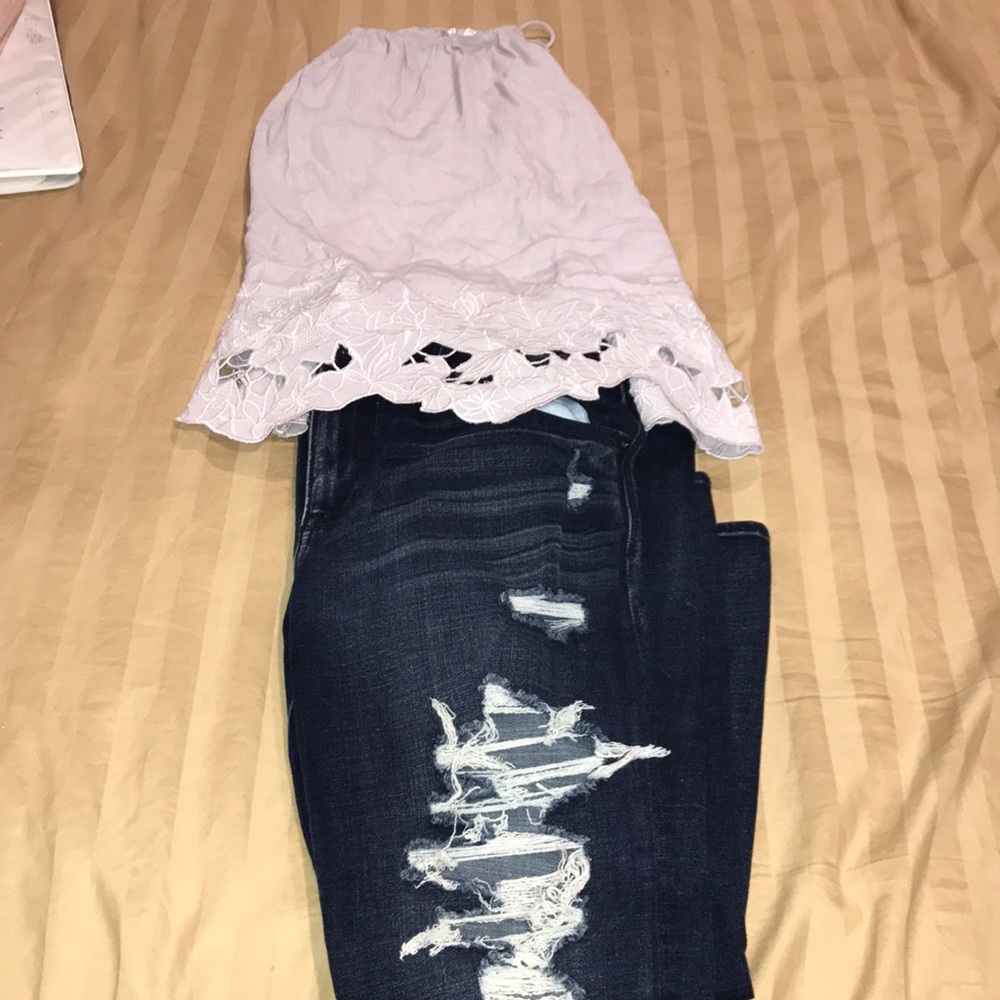 American eagle stretch/ distressed jeans